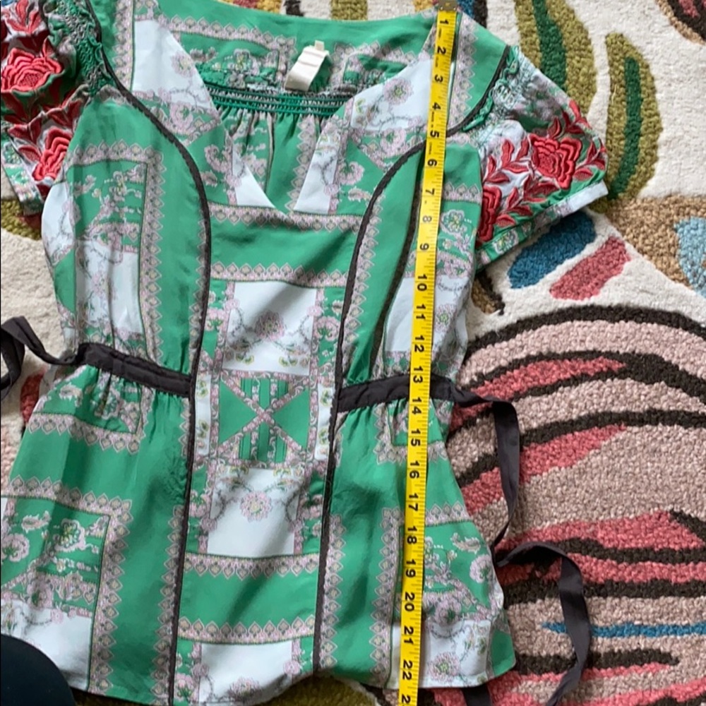 Anthro green floral short sleeve top size 6 - Picture 9 of 10